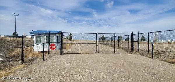13589 57th Street, Williston, ND 58801
