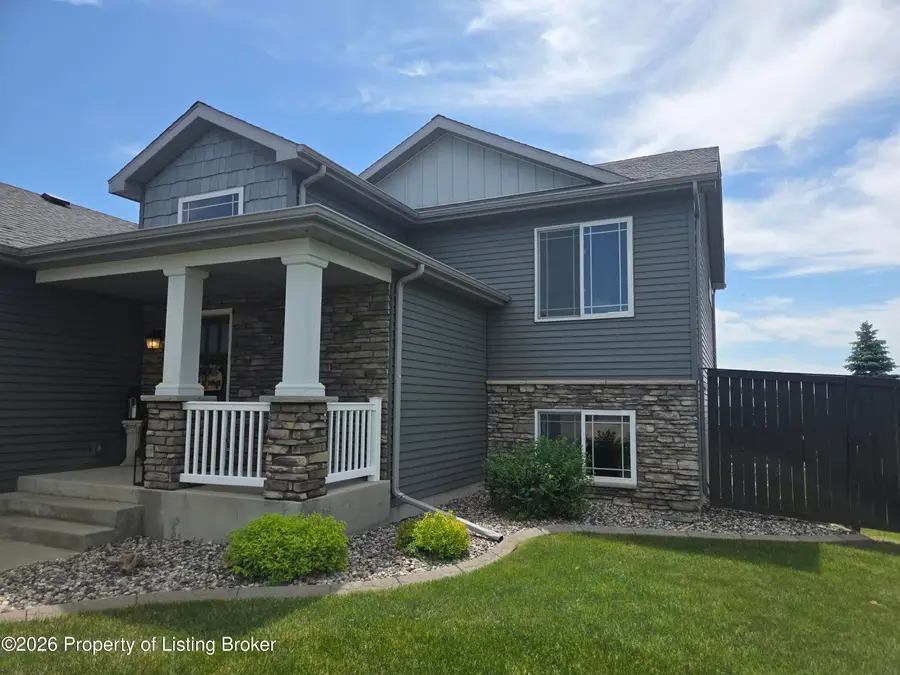 2070 Canyon Drive, Dickinson, ND 58601 - #3