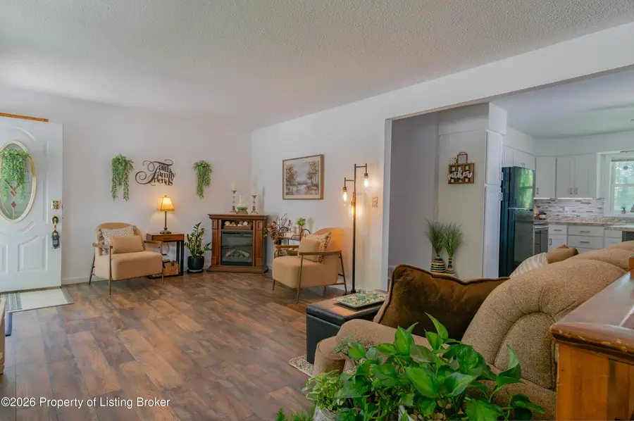 777 8th Avenue, Dickinson, ND 58601 - #3