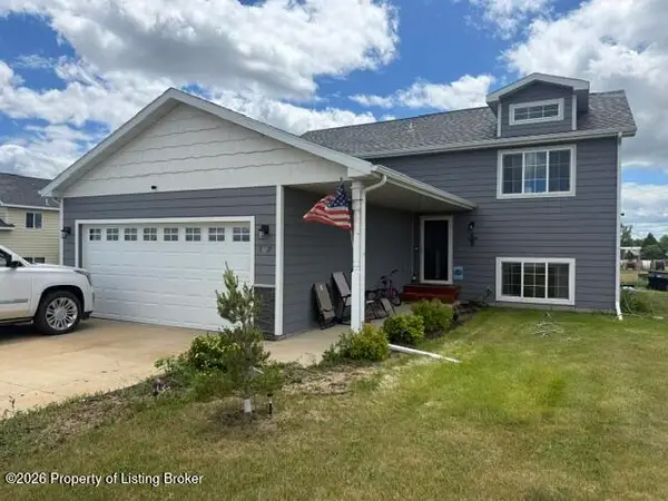 107 15th Street, New England, ND 58647