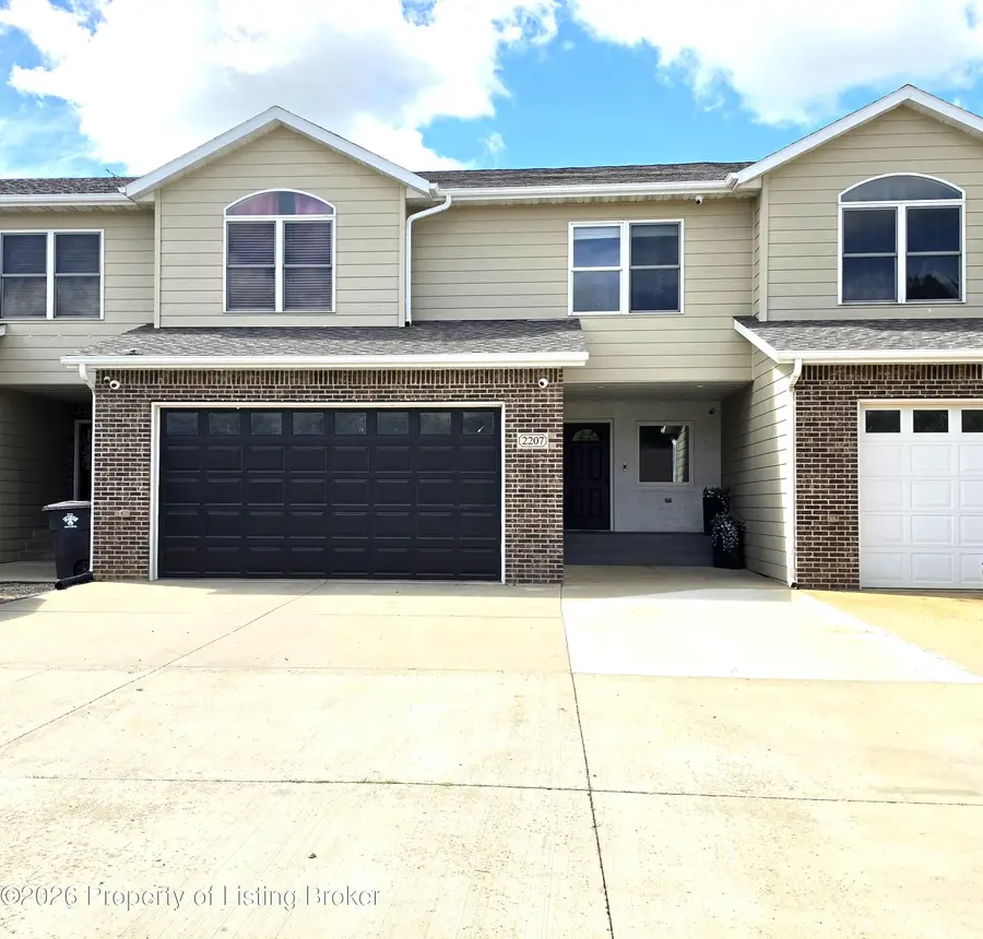 2207 2nd Street, Dickinson, ND 58601 - #2