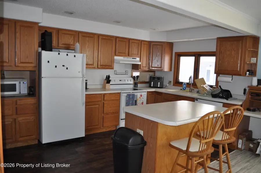 700 5th Avenue, Lemmon, SD 57638 - #3