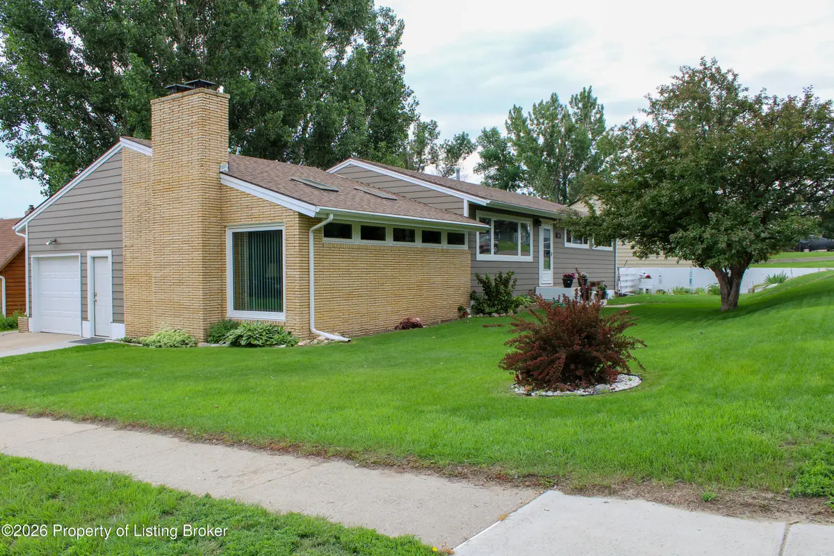100 3rd Street, Watford City, ND 58854 - #1