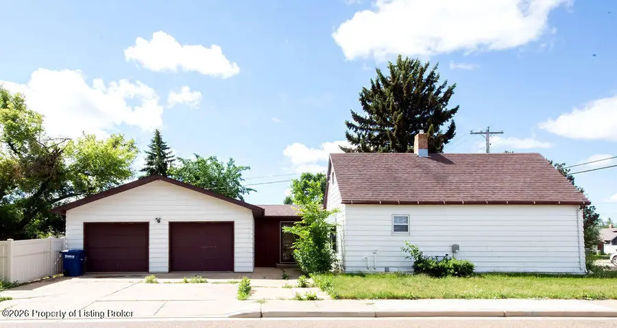 103 3rd Avenue, Dickinson, ND 58601 - #3