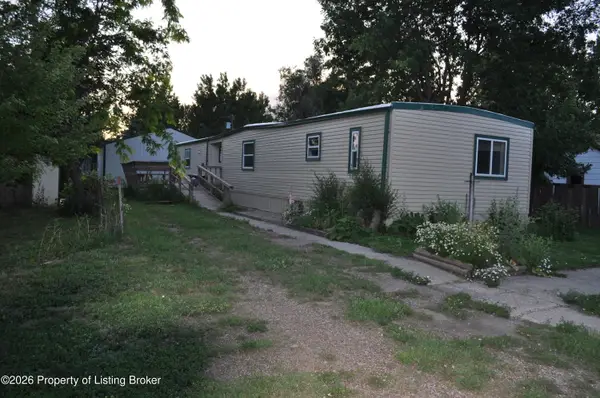 305 3rd Avenue, Lemmon, SD 57638