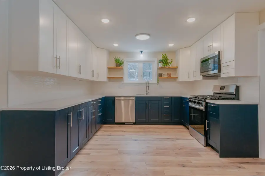 123 Highway 8, Hettinger, ND 58639 - #3