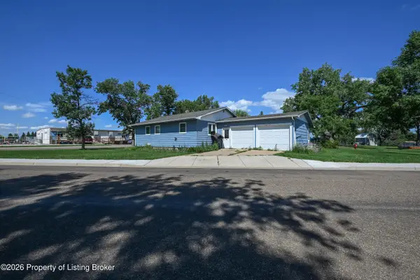 366 2nd Avenue, Killdeer, ND 58640