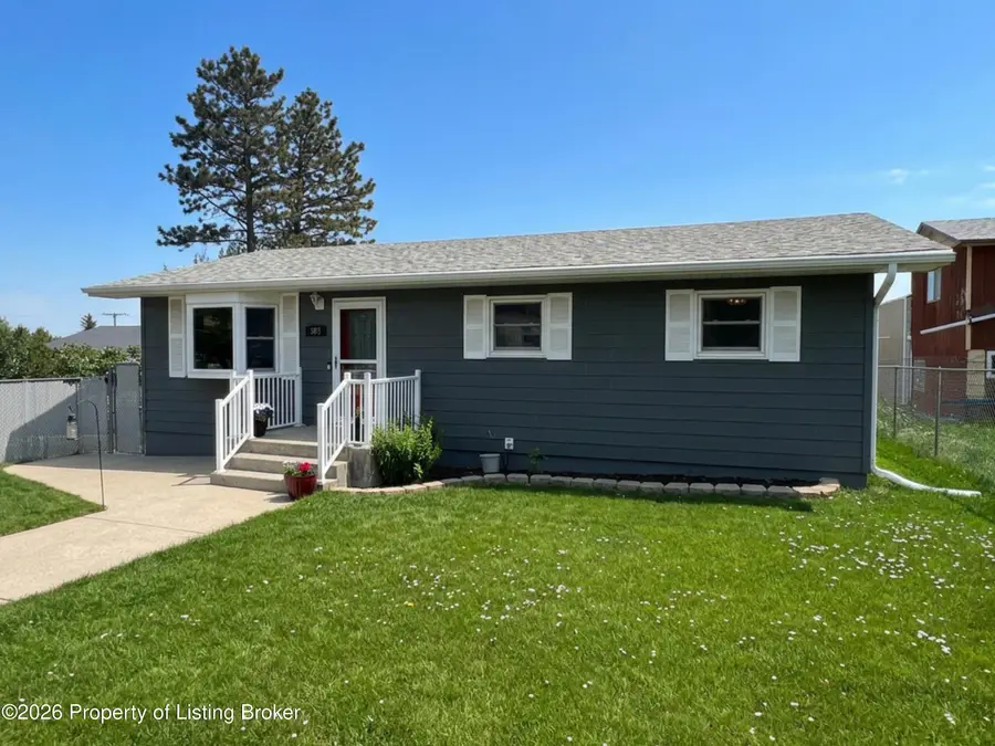 505 Main Street, Hettinger, ND 58639 - #3