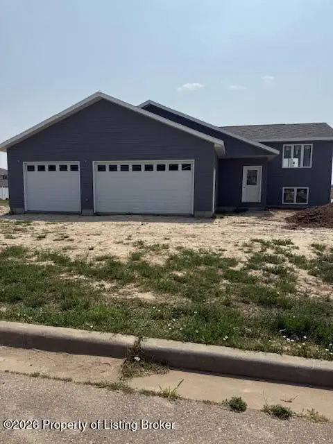 406 37th Street, Dickinson, ND 58601 - #2