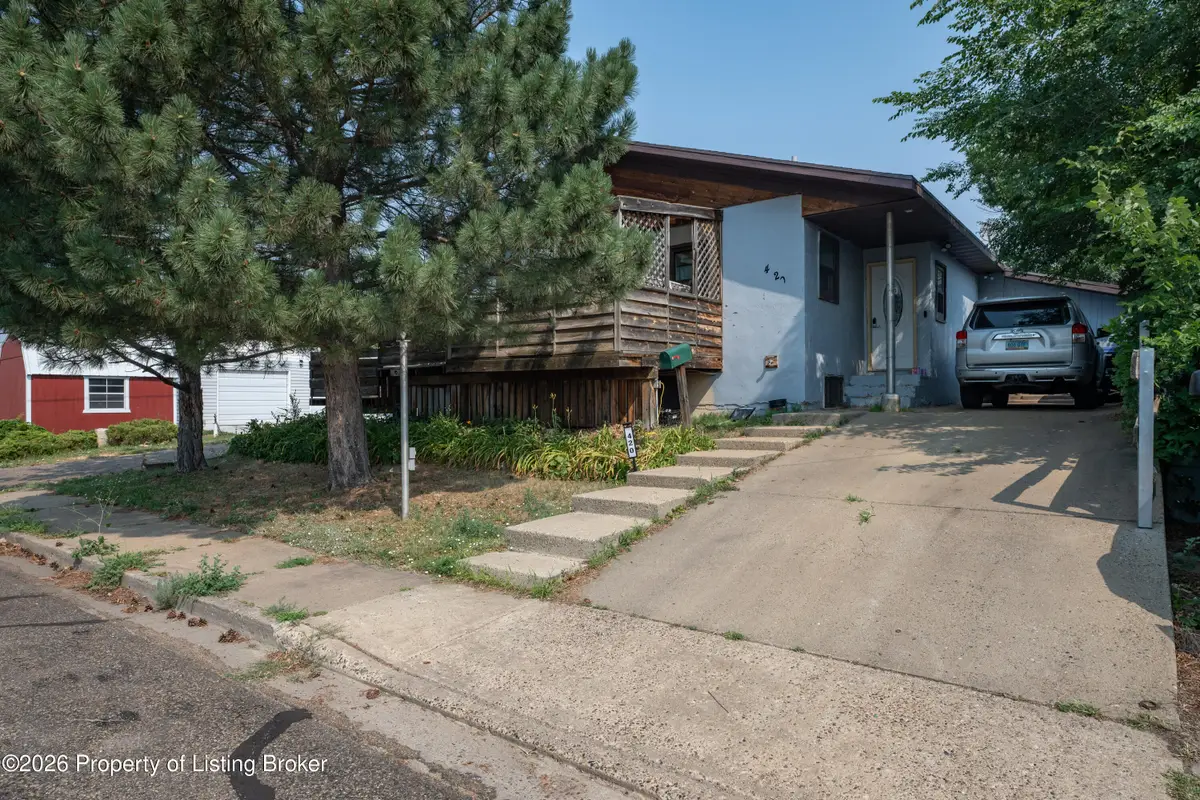 420 7th Street, Dickinson, ND 58601 - #1