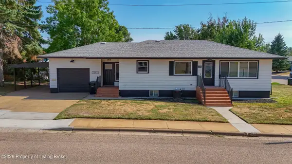 1141 2nd Street, Dickinson, ND 58601