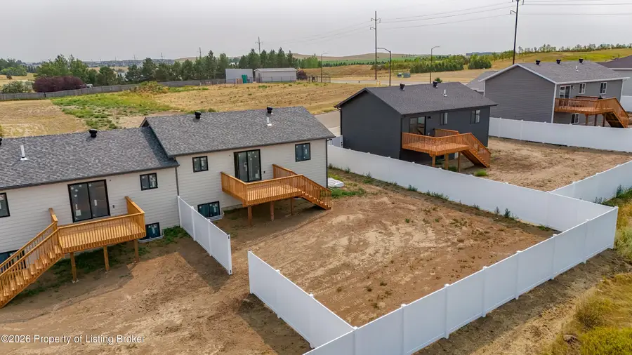 1646 Marilyn Way, Dickinson, ND 58601 - #2