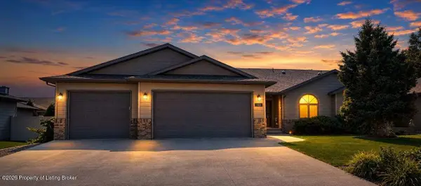 1312 6th Street, Dickinson, ND 58601