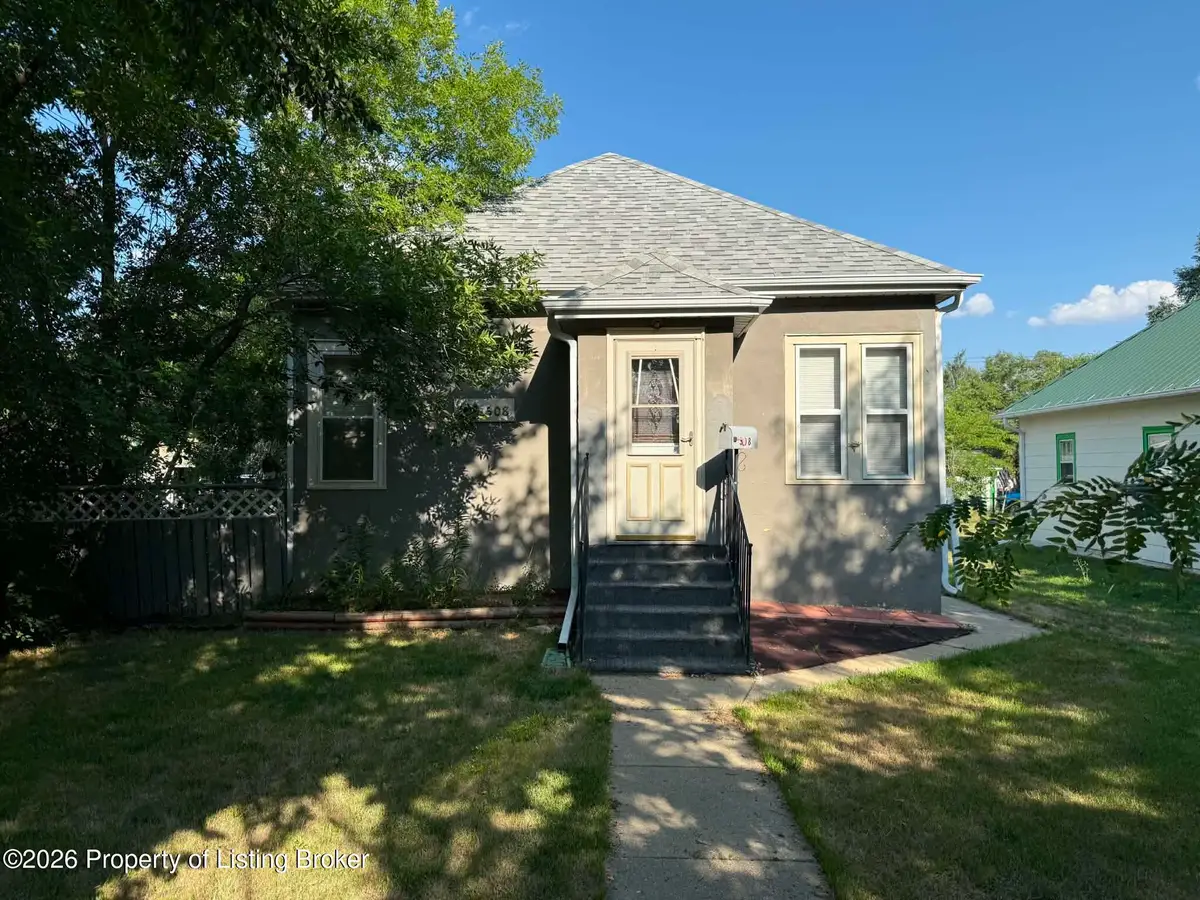 308 4th Avenue, Lemmon, SD 57638 - #1