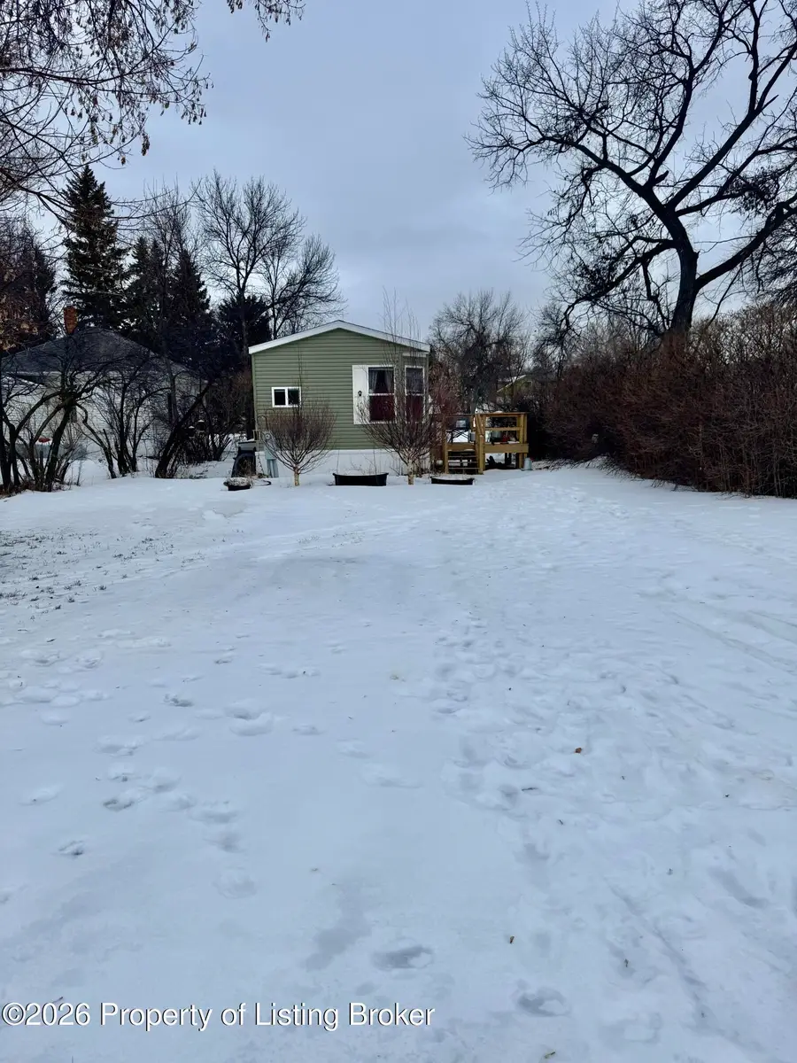 123 1st St, Halliday, ND 58636 - #2