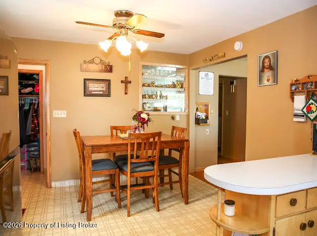 228 S Main Avenue, Dickinson, ND 58601 - #3