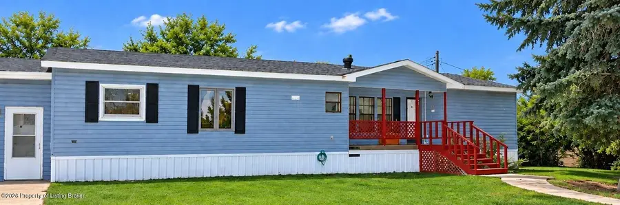 206 2nd Street, Hettinger, ND 58639 - #2