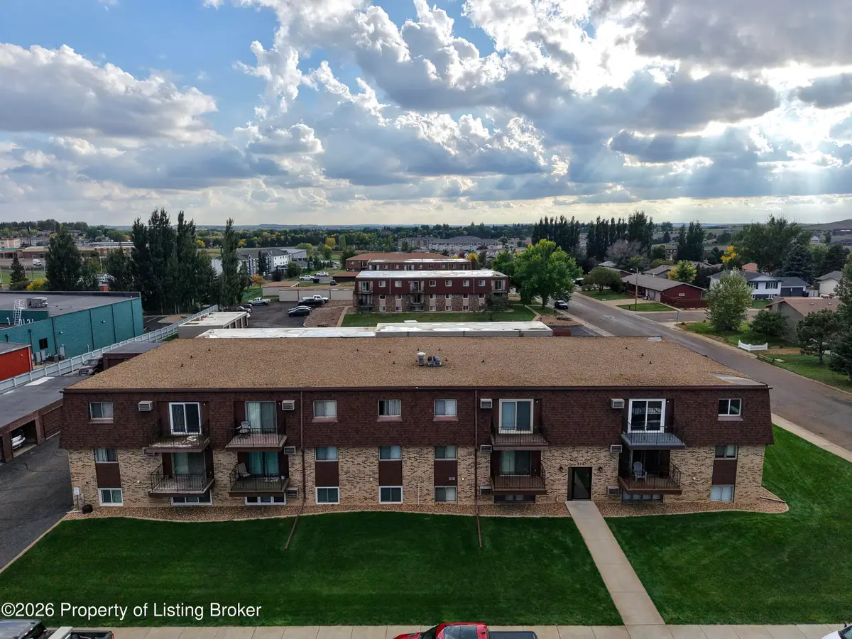 679 19th Street West #9, Dickinson, ND 58601 - #1
