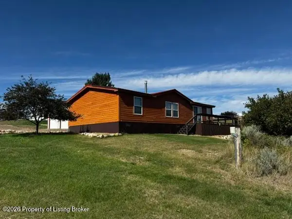 8643 11n Nw, Mandaree, ND 58757