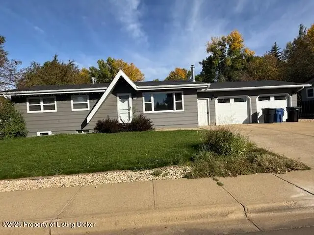 867 Franklin Street, Dickinson, ND 58601 - #1