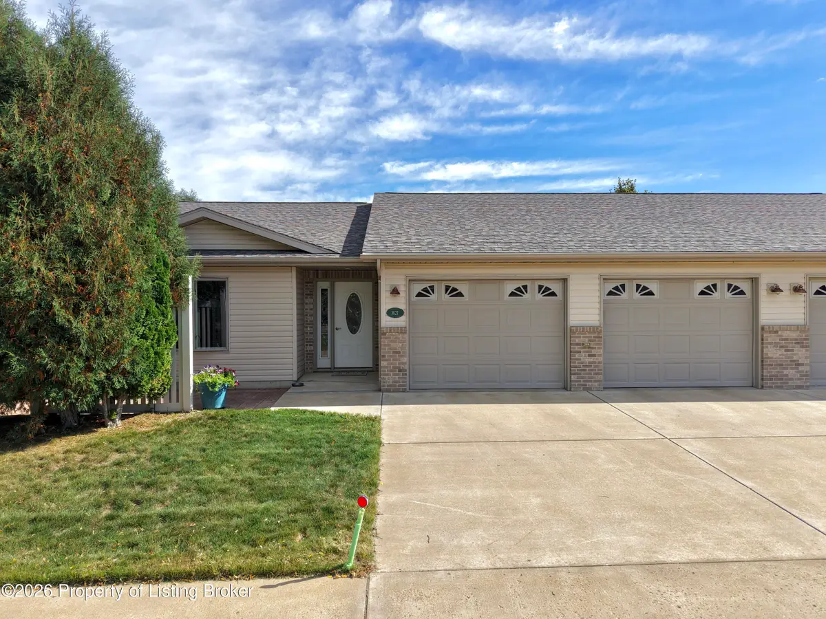 1621 14th Street, Dickinson, ND 58601 - #1