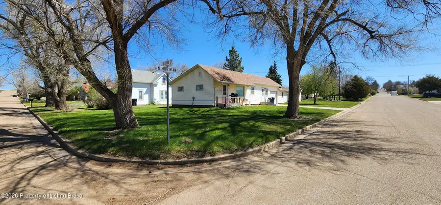 300 4th Avenue, Hettinger, ND 58639 - #3