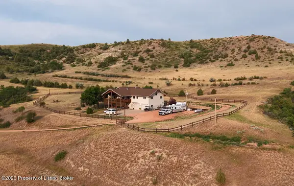 3938 East River Road S Road, Medora, ND 58645