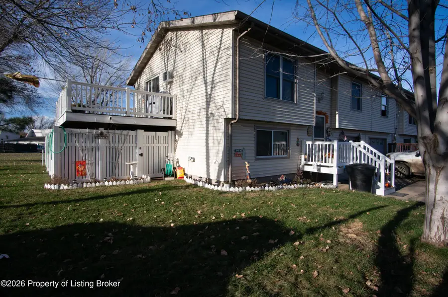 292 Kuchenski Drive, Dickinson, ND 58601 - #2