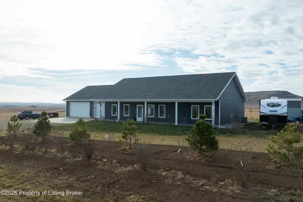 10720 30f Street Sw, Dickinson, ND 58601