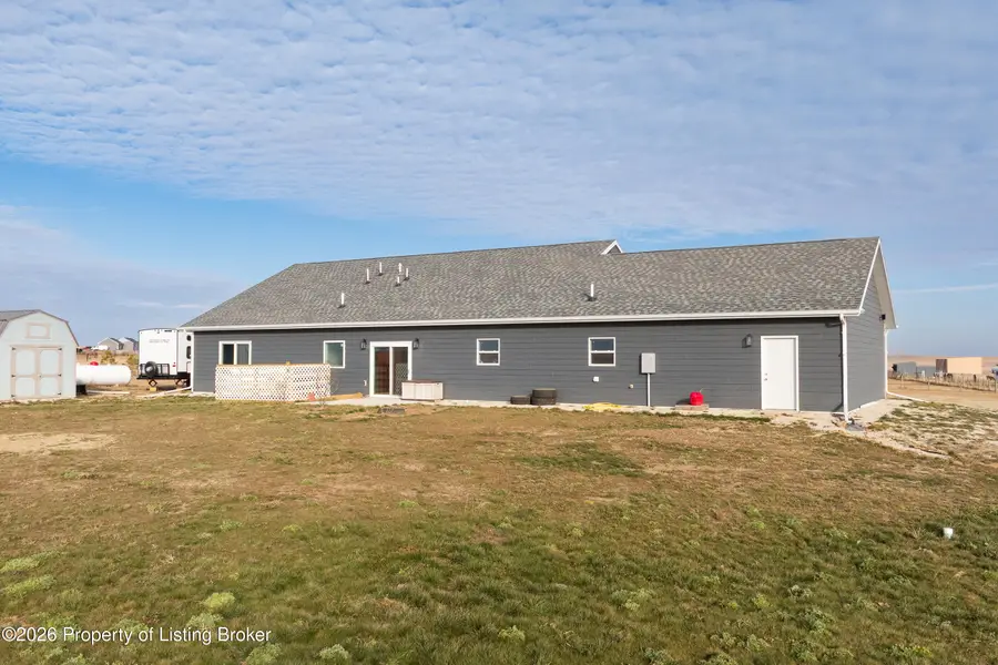10720 30f Street Sw, Dickinson, ND 58601 - #3