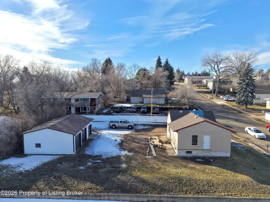 255 7th Avenue E, Dickinson, ND 58601 - #2