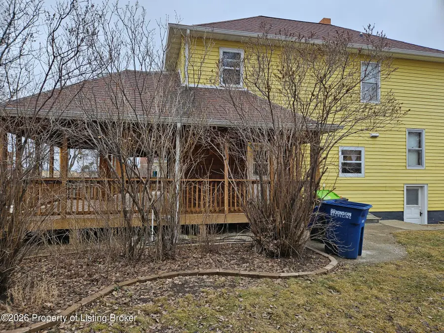 230 4th Avenue W, Dickinson, ND 58601 - #3