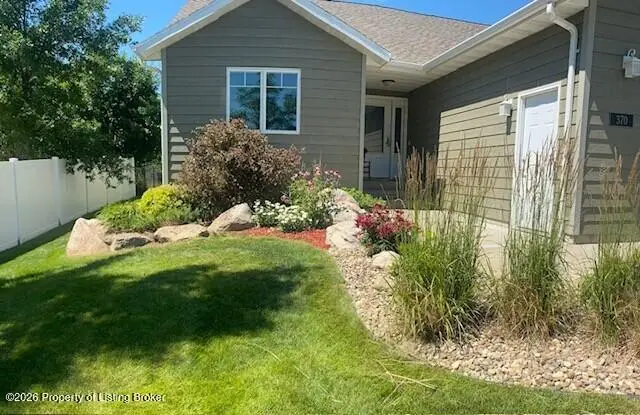 370 Palm Beach Road, Dickinson, ND 58601 - #3