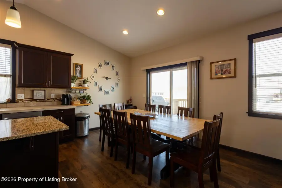 1118 Wahl Street, Dickinson, ND 58601 - #3