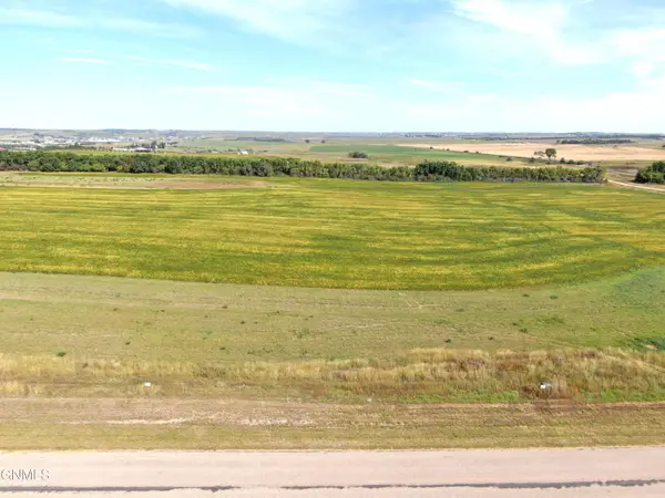 17008 Acadia Drive, Bismarck, ND 58503