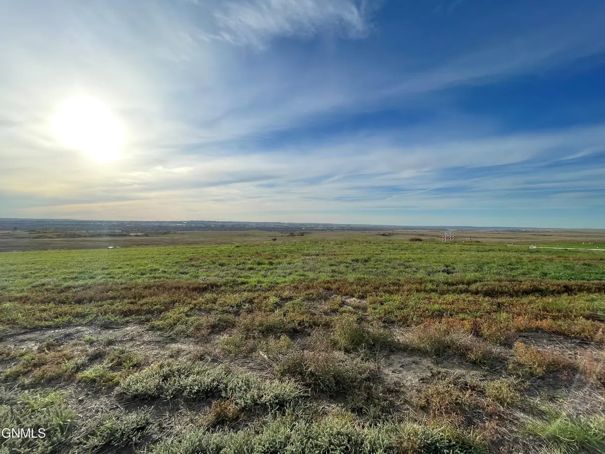 4518 Elk Ridge Drive, Bismarck, ND 58503 - #1
