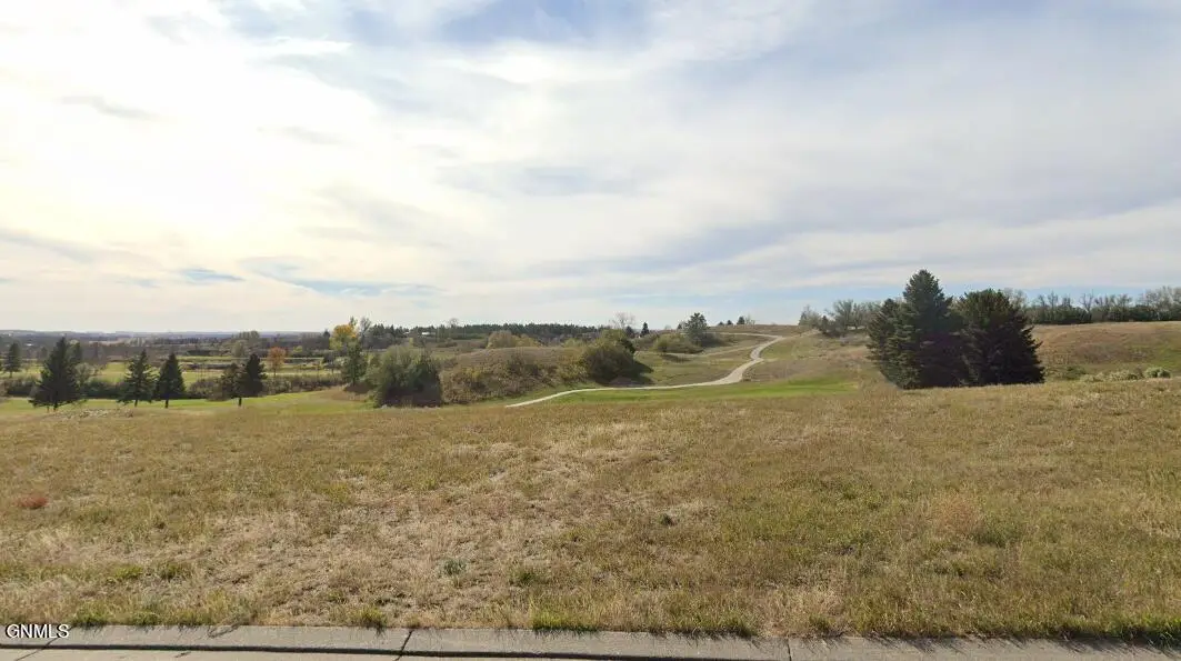 2166 Par Drive, Washburn, ND 58577 - #1