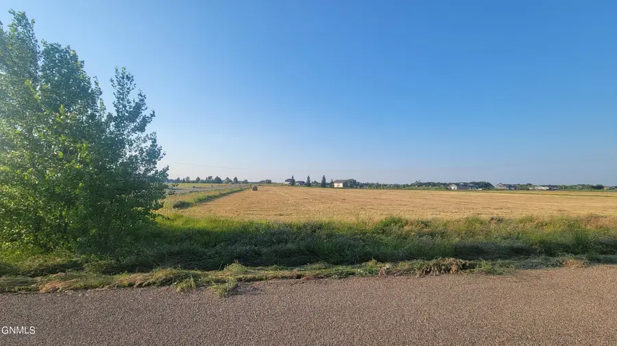 615 Apple Ridge Road, Menoken, ND 58558 - #2