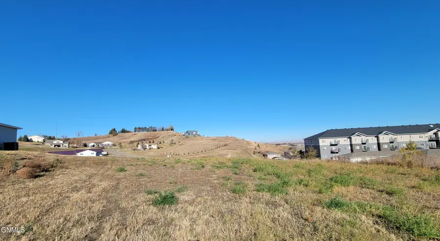 2920 Jude Lane Nw, Mandan, ND 58554 - #3