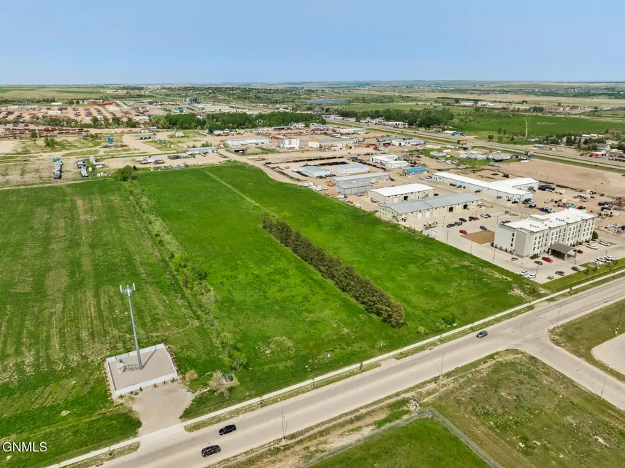 602 & 612 42nd Street W, Williston, ND 58801 - #3
