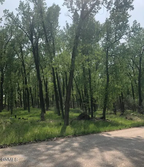 2370 Far West Drive, Bismarck, ND 58504 - #2