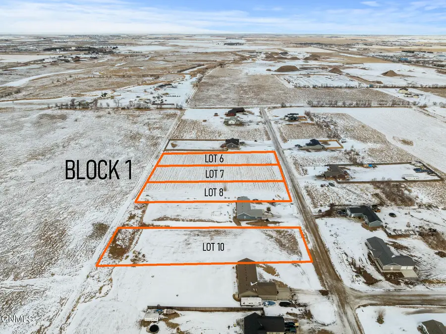5468 Nicholas Avenue, Williston, ND 58801 - #3