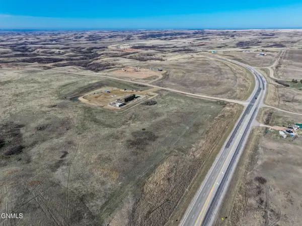 5231 118th Avenue Nw, Epping, ND 58843