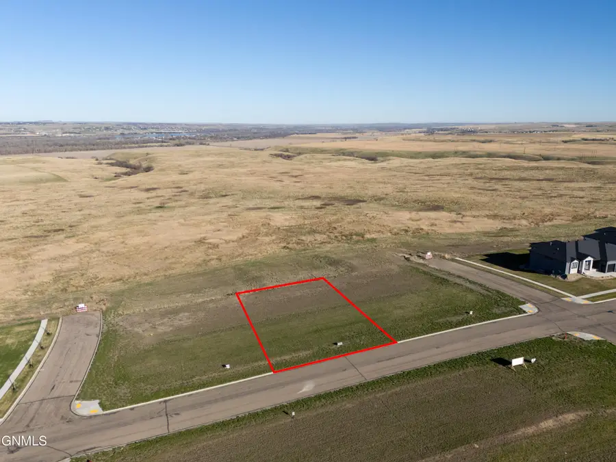 4512 Elk Rdg Drive, Bismarck, ND 58503 - #3