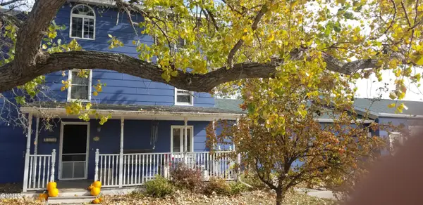 2534 87th Avenue Se, Jamestown, ND 58401