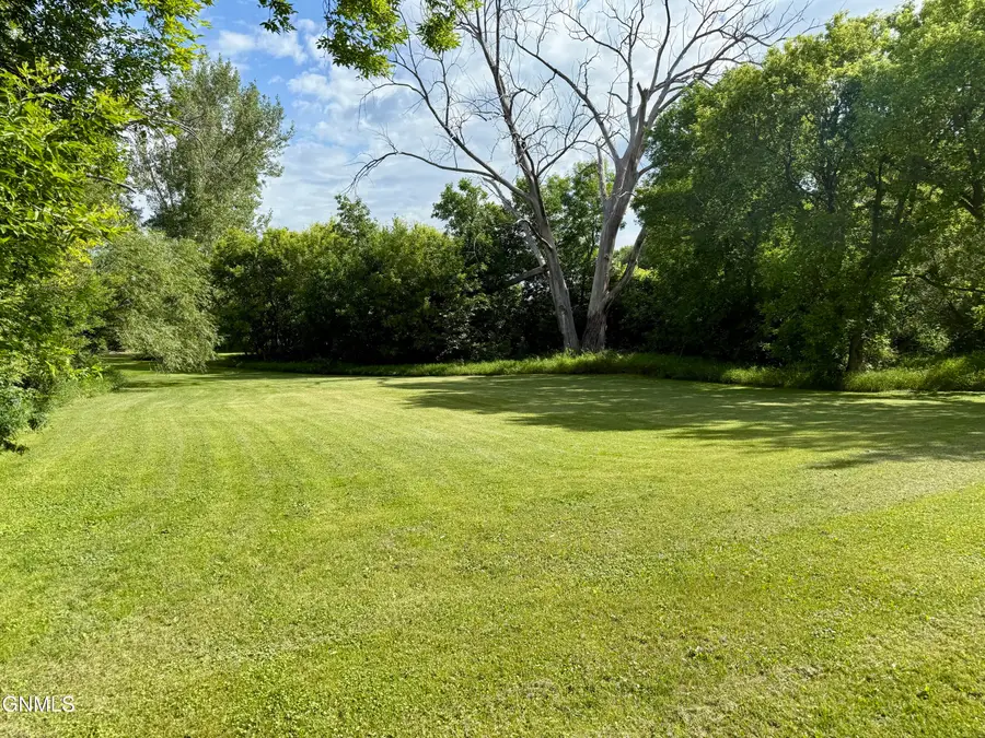 511 Jessamine Avenue W, Aneta, ND 58212 - #2