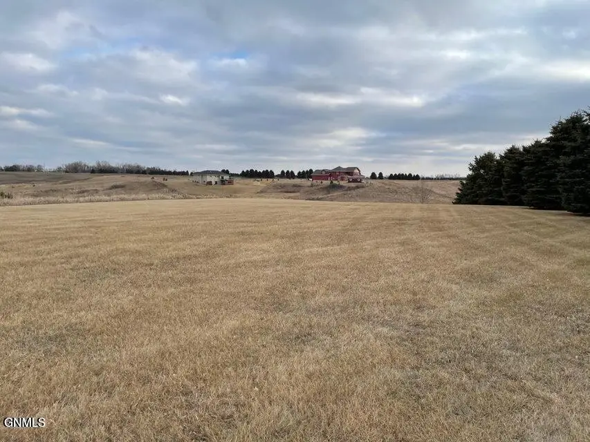 3049 83 1/2 Avenue Se, Jamestown, ND 58401 - #1
