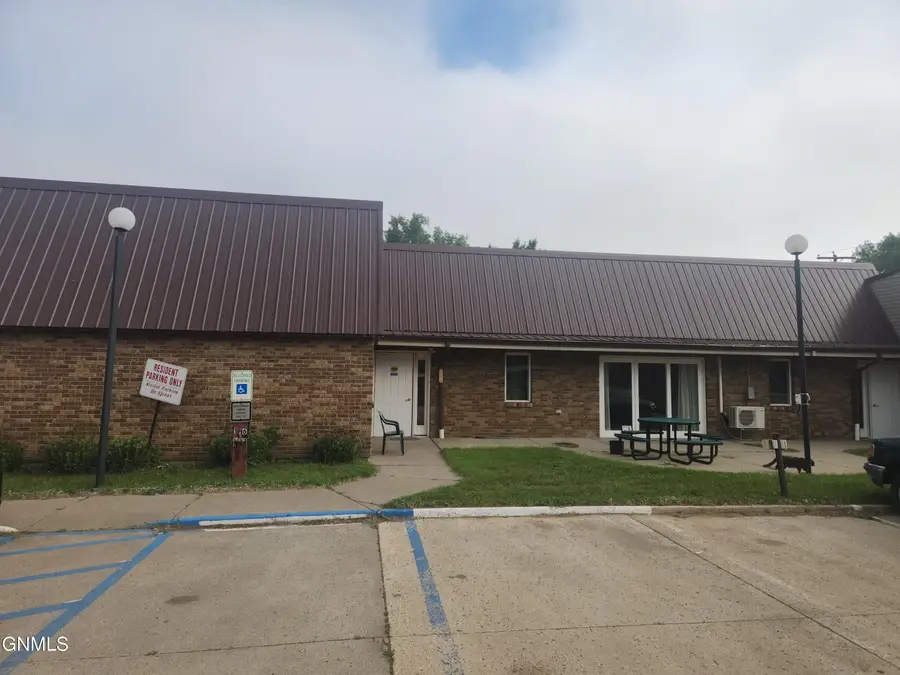 122 Helen Street N, Streeter, ND 58483 - #3