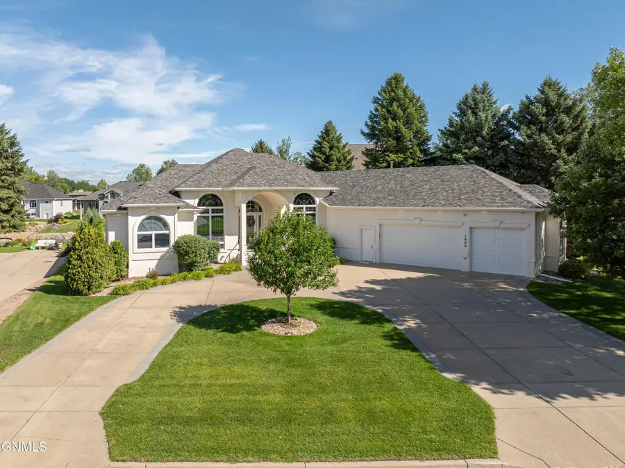 1506 Galleon Place, Bismarck, ND 58504 - #2