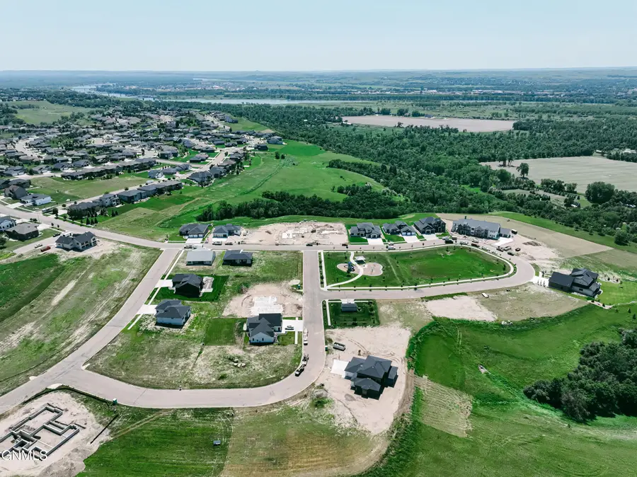 2613 Frisco Way, Bismarck, ND 58503 - #3